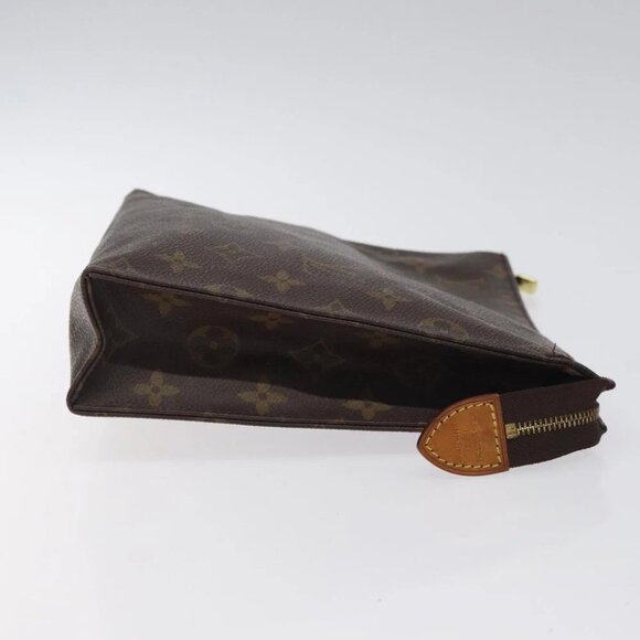Share LOUIS VUITTON Monogram Poche Toilette 26 Pouch M47542 LV Auth - Picture 14 of 15